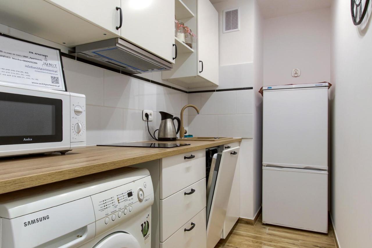 Unit Rooms Warszawa By Metro Rondo Onz Short Rent Idealne Pokoje Na Nocleg W Warszawie Екстер'єр фото