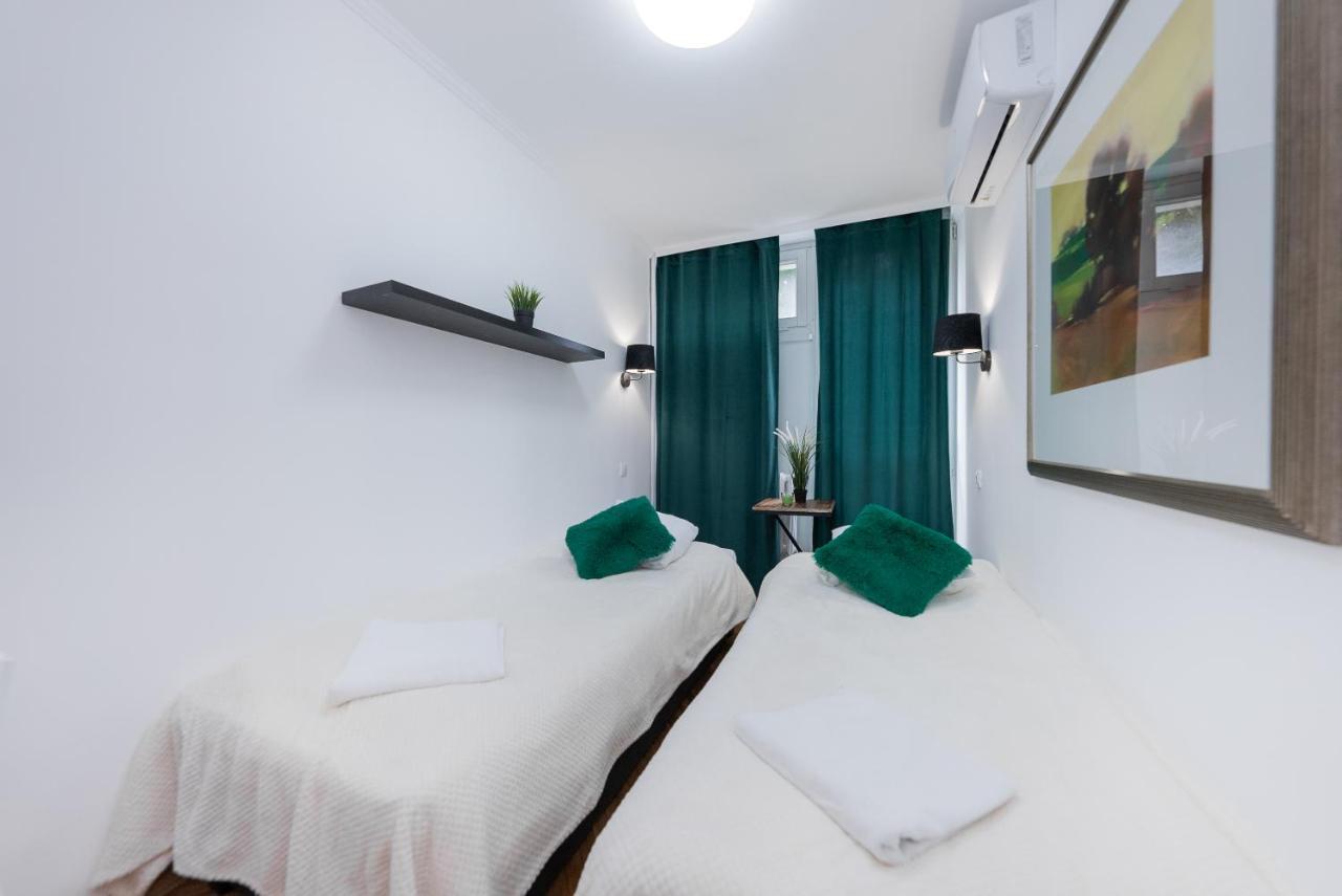 Unit Rooms Warszawa By Metro Rondo Onz Short Rent Idealne Pokoje Na Nocleg W Warszawie Екстер'єр фото